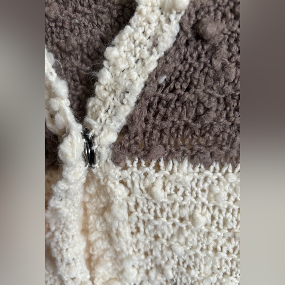 Free People Rugby Chunky Knit Cardigan Size Medium - Picture 7 of 10